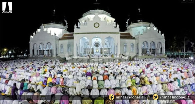 ALI BIN ABI THALIB TERNYATA IMAM TARAWEH SELAMA PEMERINTAHANNYA, SYIAH IKUT SIAPA ?