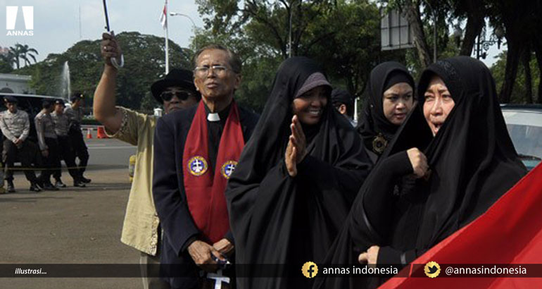 WARGA KARTANEGARA RESAH, ABI AGENDAKAN RITUAL SESAT ARBA'IN SE-KALIMANTAN TIMUR PADA NOVEMBER 2016