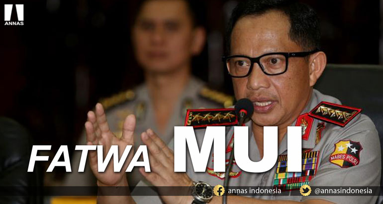 PERANAN POLRI DALAM MENYIKAPI FATWA MUI TENTANG HUKUM MENGGUNAKAN ATRIBUT KEAGAMAAN NON-MUSLIM