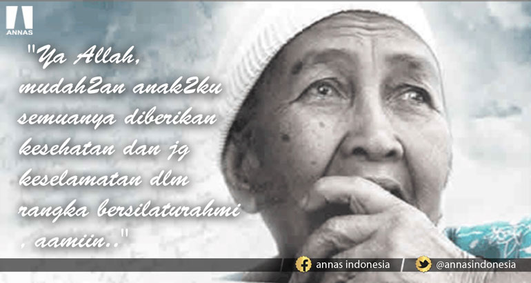 DI POJOK RUMAH SEBELUM LEBARAN